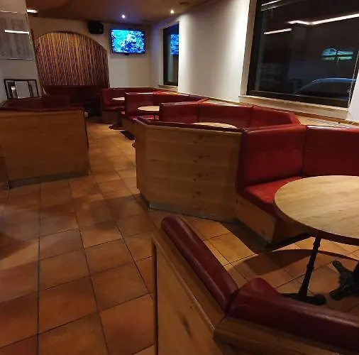 노박 노보메스토